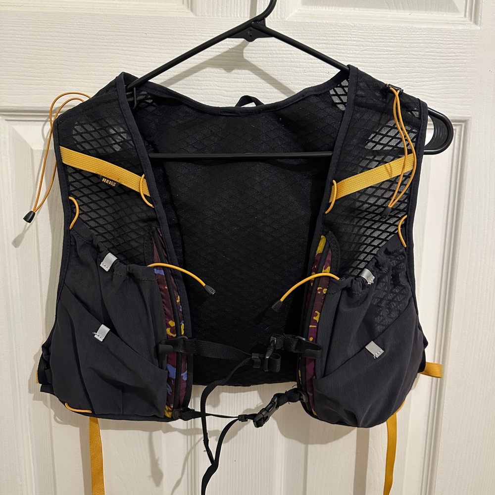 REI Swiftland Hydration 5 Pack